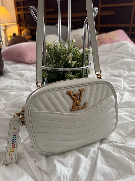 Louis Vuitton Handbags - Louis Vuitton LV Wave White Quilted Crossbody with Gold LV Accent